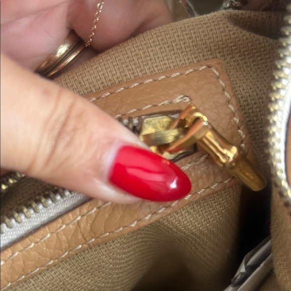 Gucci Vintage Y2K Tan and Brown Shoulder Bag - Picture 8 of 13